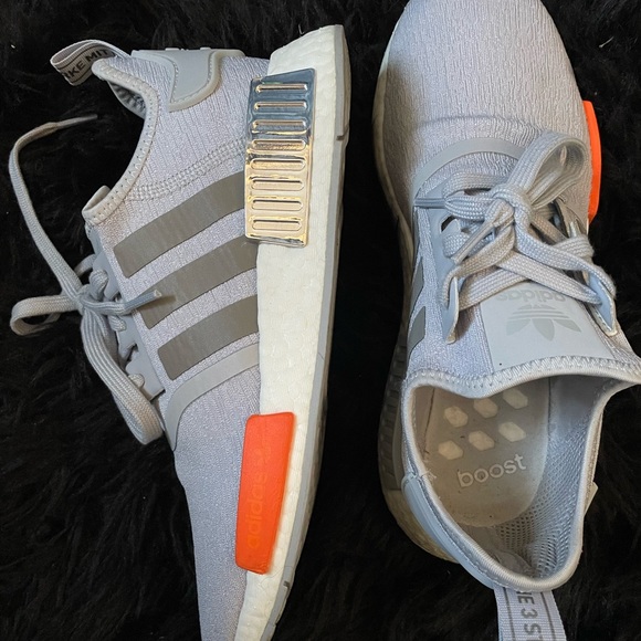 Mens adidas NMD size 8.5 - Picture 4 of 10